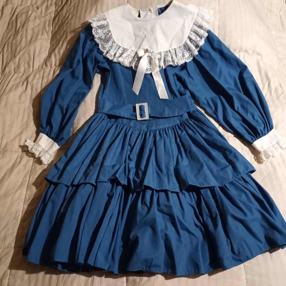 VINTAGE Mini World Dress